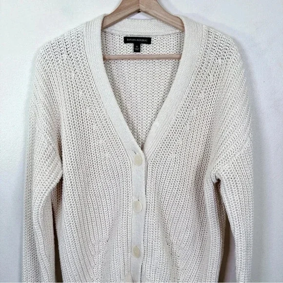 Banana Republic Cream Sweater Cardigan - Picture 5 of 16
